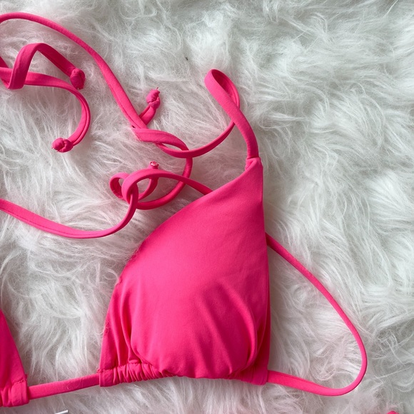 Becca Bikini - Picture 4 of 5